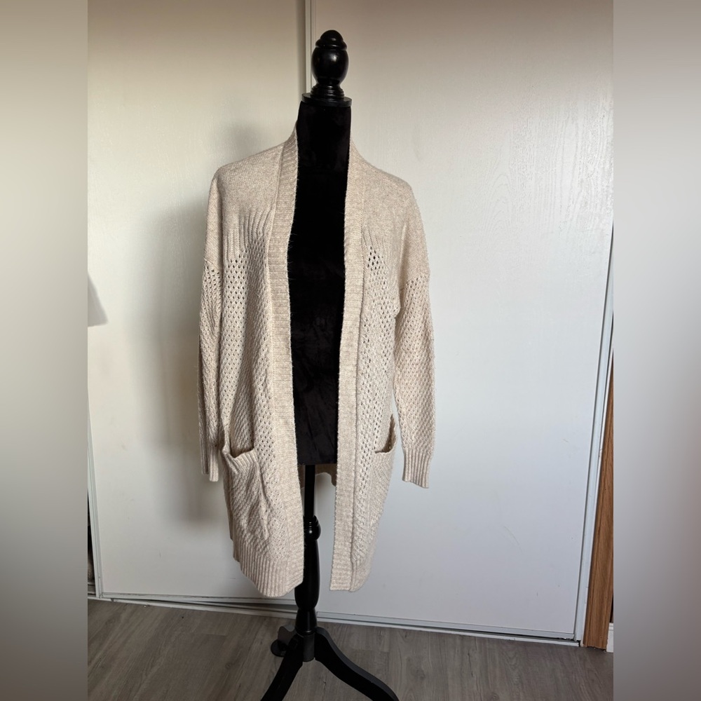 American Eagle Open Cardigan Large Beige Fall Winter Holidays Cabin Lagen Boho